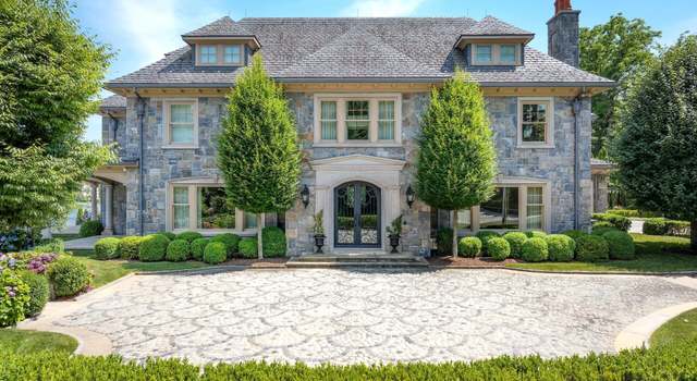 Photo of 120 Oneida Dr, Greenwich, CT 06830