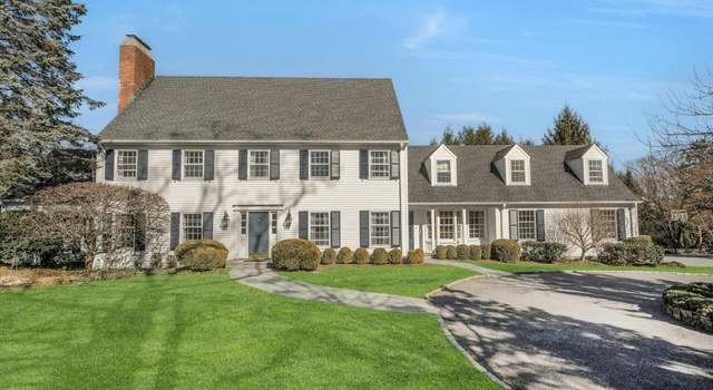 Photo of 1 Ivanhoe Ln, Greenwich, CT 06830