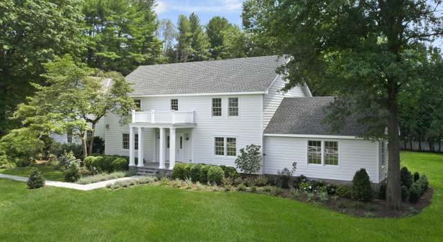 Photo of 282 Round Hill Rd, Greenwich, CT 06831