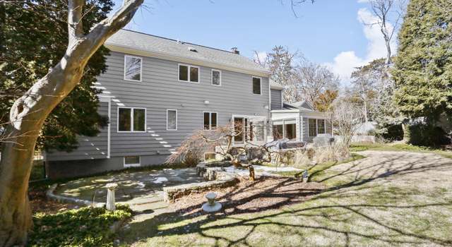 Photo of 3 Old Wagon Rd, Old Greenwich, CT 06870