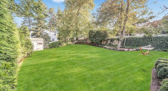Photo of 24 Neil Ln, Riverside, CT 06878