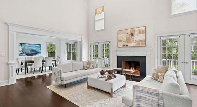 Photo of 84 Clubhouse Dr, Stamford, CT 06902