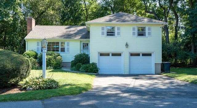 Photo of 146 Woodside Dr, Greenwich, CT 06830