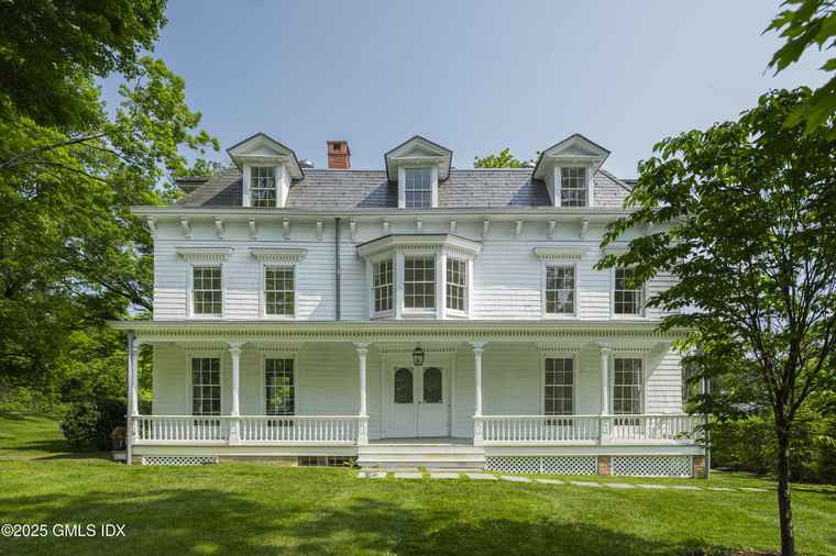 Photo of 295 Taconic Rd Greenwich, CT 06831
