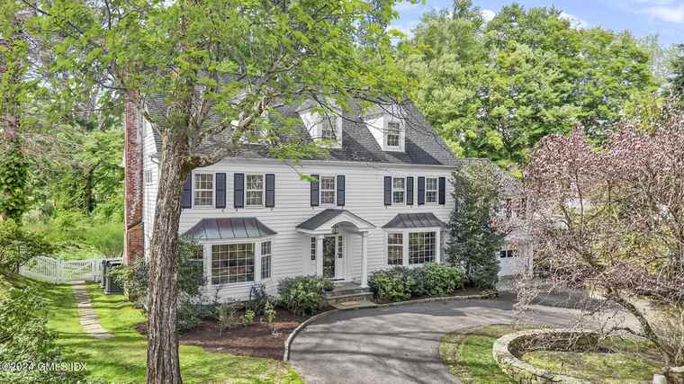 Photo of 60 Londonderry Dr Greenwich, CT 06830