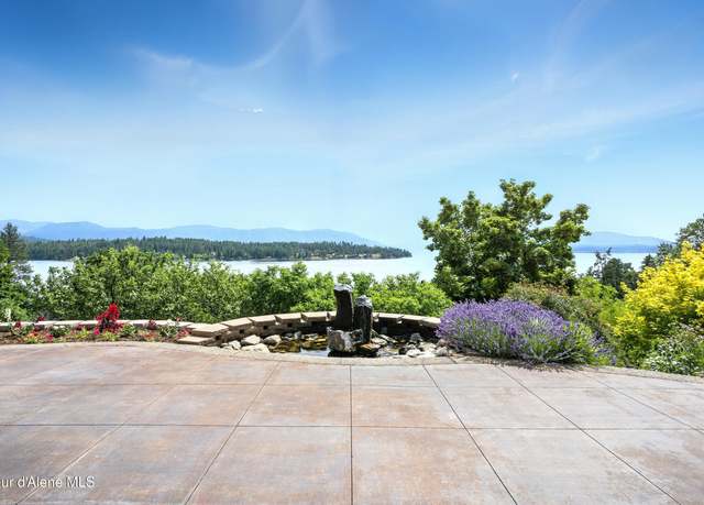 Property at 500 Lookout Blvd, Hope, ID 83836, 3 beds, 2.5 baths