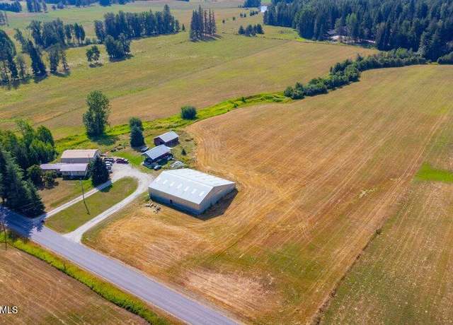 Property at 1140 Jacobson Rd, Sandpoint, ID 83864, 3 beds, 2 baths