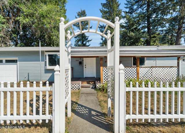 Property at 1038 N 15th St, Coeur D'alene, ID 83814, 3 beds, 2 baths