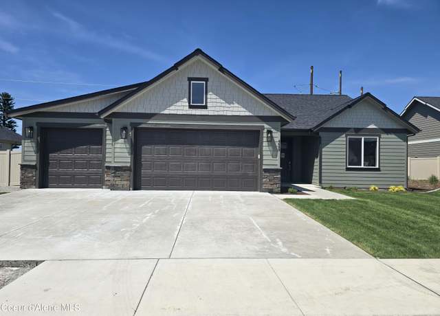 Property at 4689 W Homeward Bound Blvd, Coeur D'alene, ID 83815, 3 beds, 2.5 baths