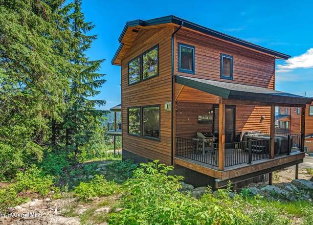 Property at 41 Harrison Ln, Sandpoint, ID 83864, 3 beds, 3.5 baths