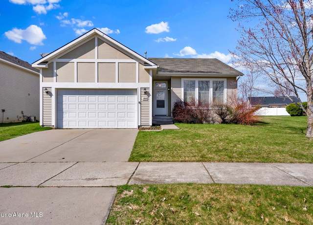 Property at 2649 W Elmwood Dr, Coeur D'alene, ID 83815, 3 beds, 2 baths