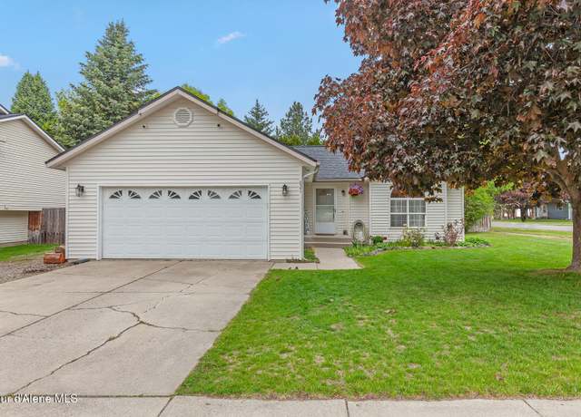 Property at 821 W Mustang Ave, Hayden, ID 83835, 4 beds, 2 baths