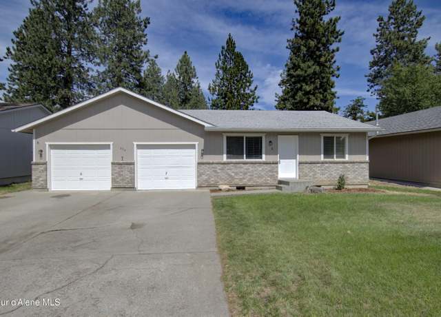 Property at 202 W 19th Ave, Post Falls, ID 83854, 5 beds, 4 baths