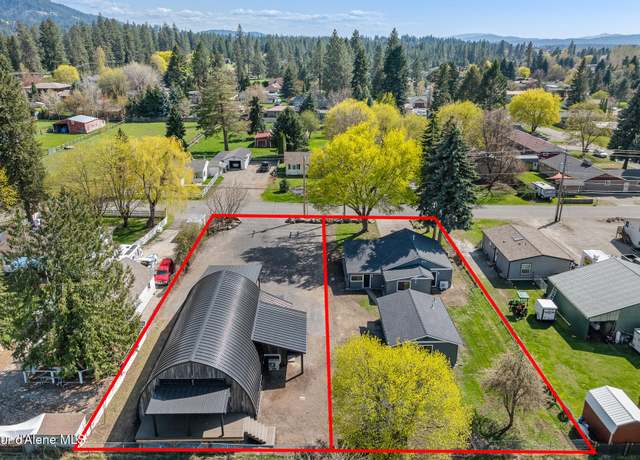 Property at 1431 E Miles Ave, Hayden, ID 83835, 3 beds, 2.5 baths