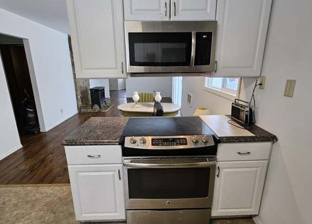 Property at 28590 S Fir Rd, St. Maries, ID 83861, 3 beds, 1 bath
