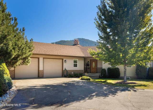 Property at 6264 N 15th St, Dalton Gardens, ID 83815, 4 beds, 3 baths