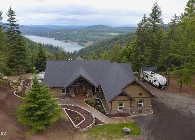 Property at 995 S Saddleback Dr, Coeur D'alene, ID 83814, 3 beds, 2 baths