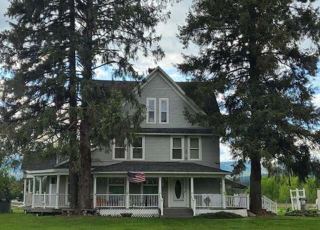 Property at 4332 Bandy Rd, Priest River, ID 83856, 4 beds, 2 baths