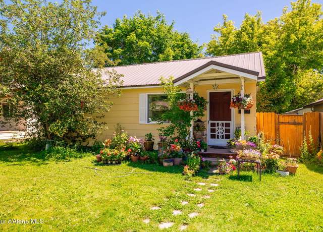 Property at 439 Marion Ave, Sandpoint, ID 83864, 2 beds, 1 bath