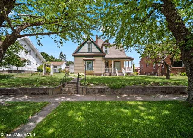 Property at 218 S Broadway St, Tekoa, WA 99033, 6 beds, 2 baths