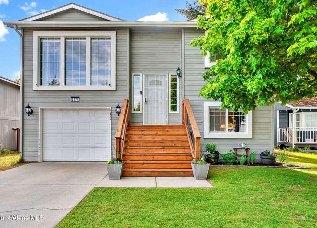 Property at 3277 N 10th Pl, Coeur D'alene, ID 83815, 3 beds, 2 baths