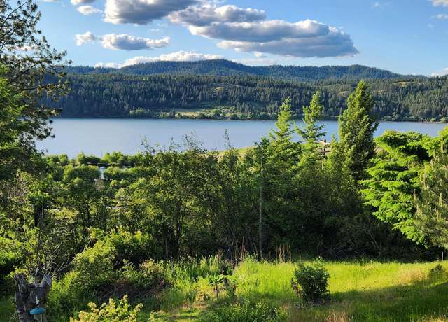 Property at 282 E Park Ave, Harrison, ID 83833, 2 beds, 2 baths