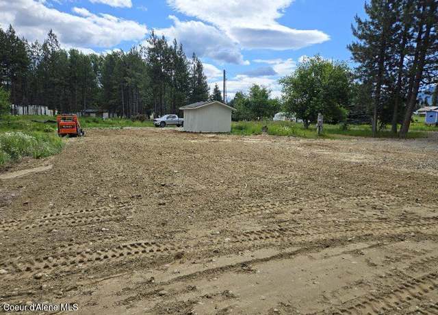 Property at 211 Davis Rd, Sagle, ID 83860