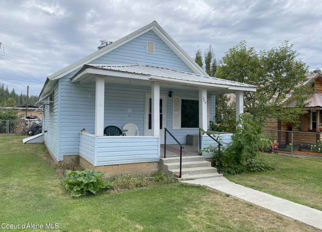 Property at 204 D St, Smelterville, ID 83868, 3 beds, 1 bath