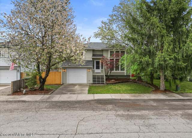Property at 3120 N 10th Pl, Coeur D'alene, ID 83815, 3 beds, 2 baths