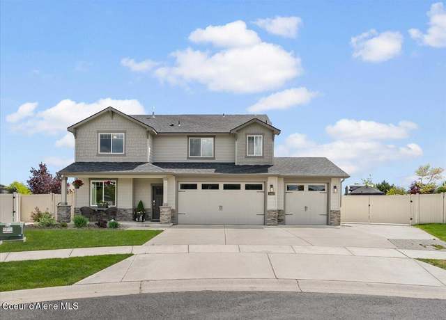 Property at 3402 N Croghan Dr, Post Falls, ID 83854, 4 beds, 2.5 baths