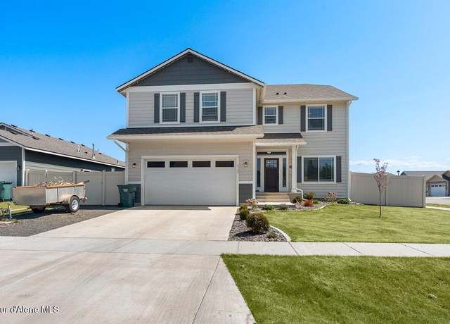 Property at 6149 W Astoria Lp, Rathdrum, ID 83858, 4 beds, 2.5 baths