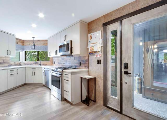 Property at 600 W Hubbard Ave #29, Coeur D'alene, ID 83814, 4 beds, 3.5 baths