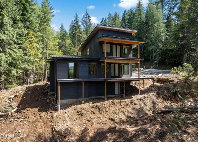 Property at 1083 S Idaho Club Dr, Sandpoint, ID 83864, 3 beds, 2 baths