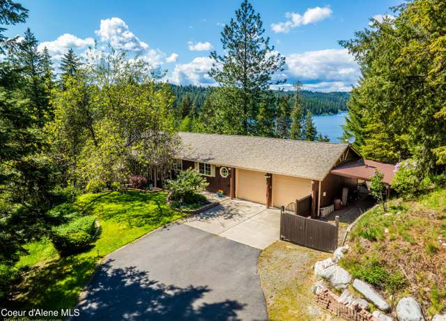 Property at 7485 E Revilo Point Rd, Hayden, ID 83835, 3 beds, 2 baths