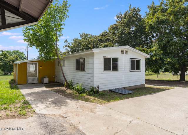 Property at 7421 Wells St, Bonners Ferry, ID 83805, 3 beds, 1.5 baths
