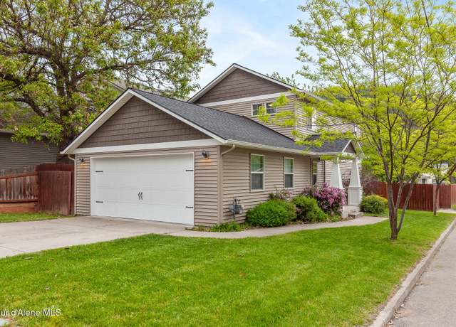 Property at 1201 E Locust Ave, Coeur D'alene, ID 83814, 3 beds, 2.5 baths