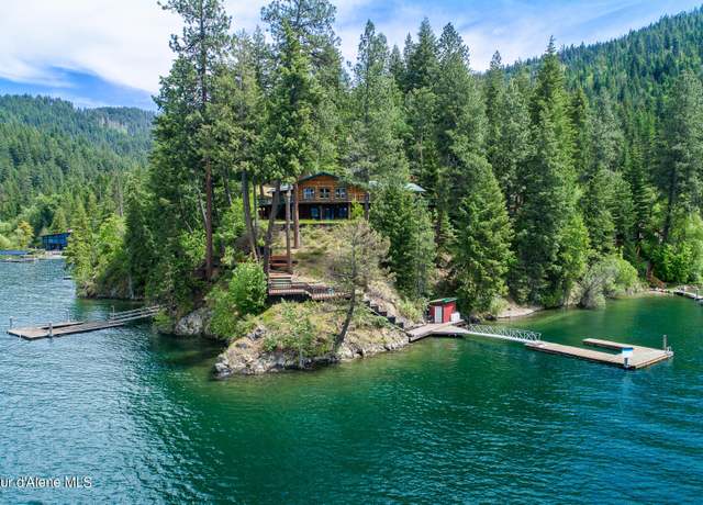 Property at 8457 N Powell Way, Hayden, ID 83835, 4 beds, 3 baths