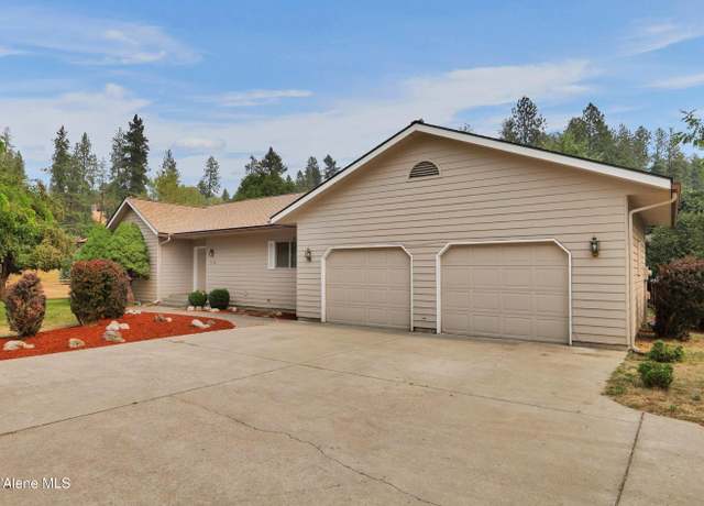 Property at 7728 N 15th St, Dalton Gardens, ID 83815, 3 beds, 2 baths