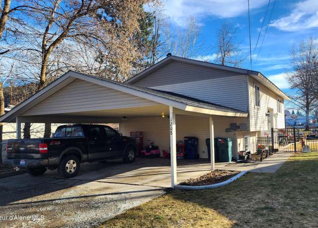 Property at 1208/1210 E Gilbert Ave, Coeur D'alene, ID 83815, 4 beds, 2 baths