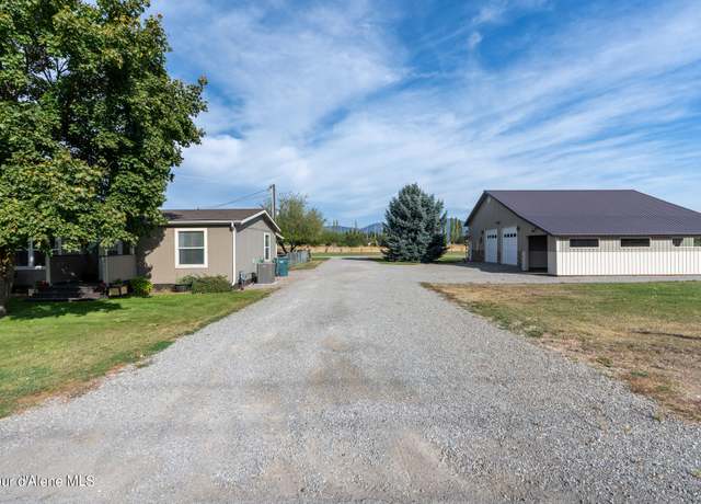 Property at 13559 W Prairie Ave, Post Falls, ID 83854, 3 beds, 2 baths