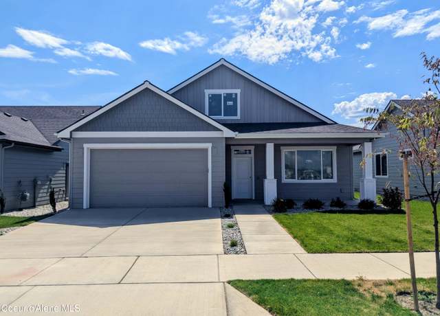 Property at 7718 N Girard Cir, Coeur D'alene, ID 83815, 4 beds, 3 baths