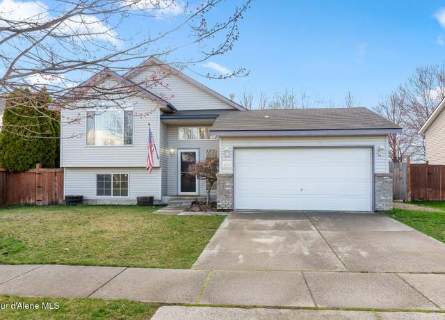 Property at 3204 N Alfalfa Loop, Post Falls, ID 83854, 4 beds, 2 baths