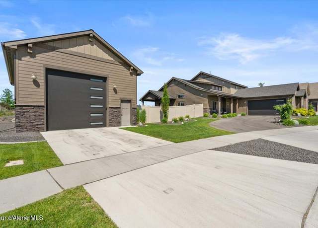 Property at 3811 N Foxtail Rd, Post Falls, ID 83854, 3 beds, 2.5 baths