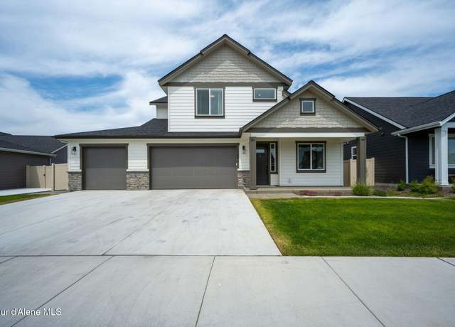 Property at 4479 W Homeward Bound Blvd, Coeur D'alene, ID 83815, 4 beds, 2.5 baths