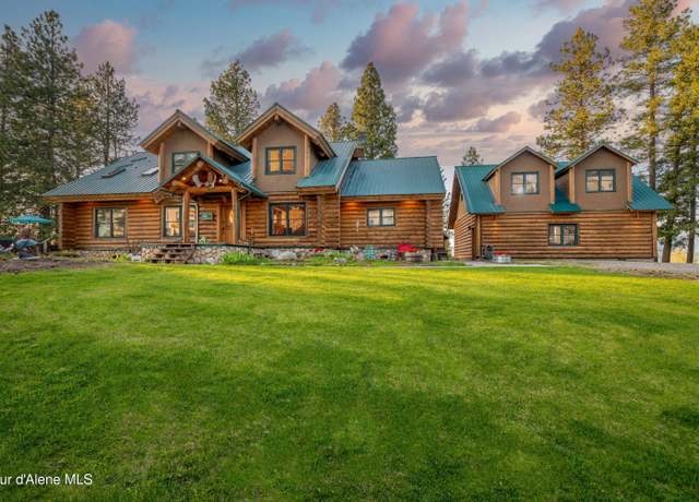 Property at 16133 W Julia Dr, Hauser, ID 83854, 3 beds, 3 baths