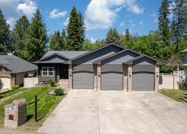 Property at 3061 E Lake Forest Dr, Hayden Lake, ID 83835, 4 beds, 4 baths