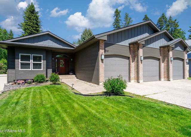 Property at 3061 E Lake Forest Dr, Hayden Lake, ID 83835, 4 beds, 4 baths