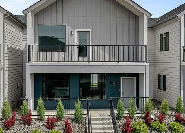 Property at 1035 E Railroad Ave, Post Falls, ID 83854, 3 beds, 3 baths