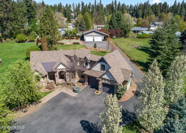 Property at 1467 E Lacey Ave, Hayden, ID 83835, 4 beds, 3.5 baths