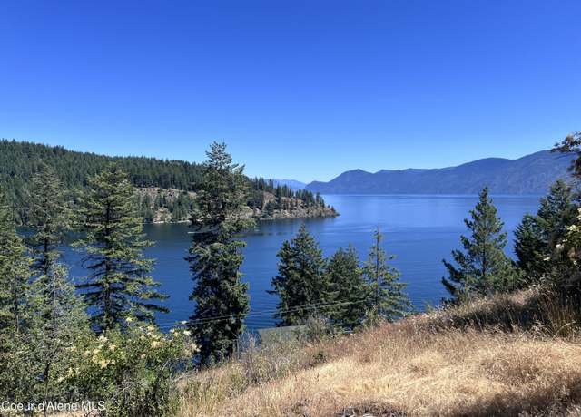 Property at 79 Outrigger Dr, Sagle, ID 83860